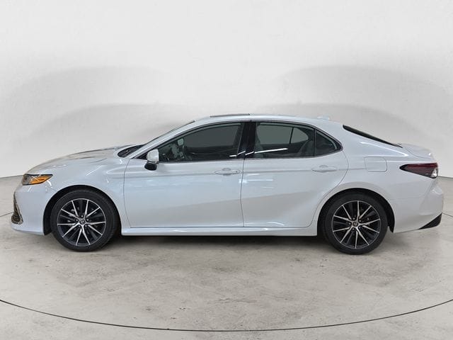 Used 2024 Toyota Camry Hybrid XLE 4D Sedan – 4T1F31AK4RU066298